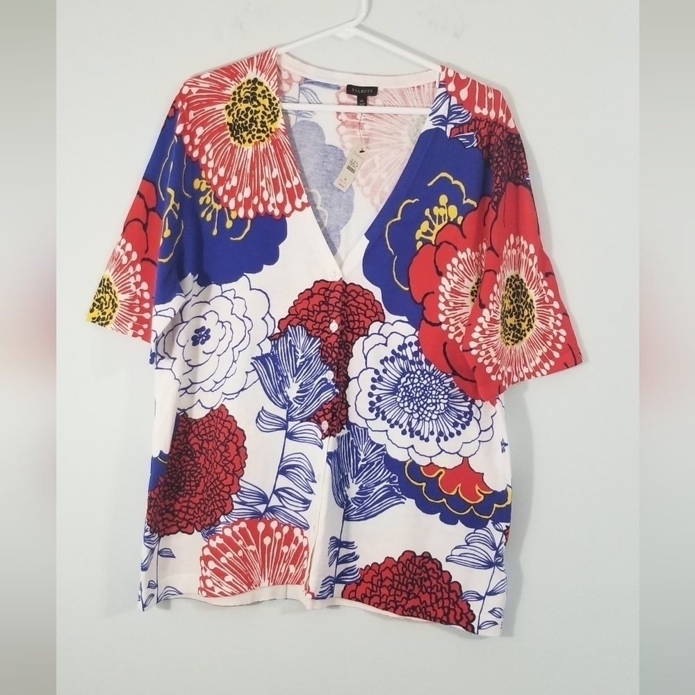Talbots NWT Floral Spring V-Neck Button Down Short Sleeve Blouse. Plus Size XL.